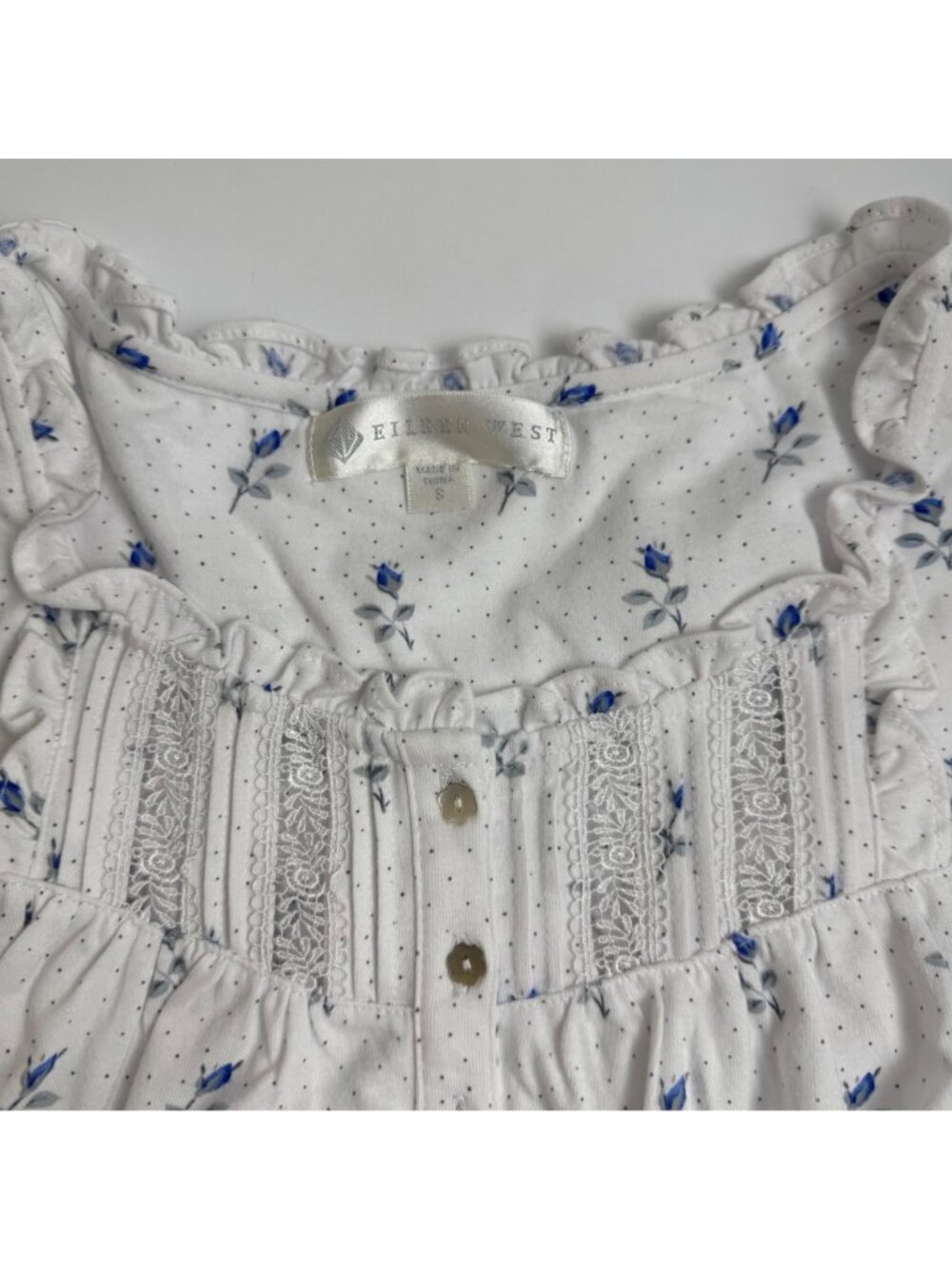 Eileen West NEW Cotton Traditional Nightgown Size Small White Blue Flowers - Picture 3 of 14